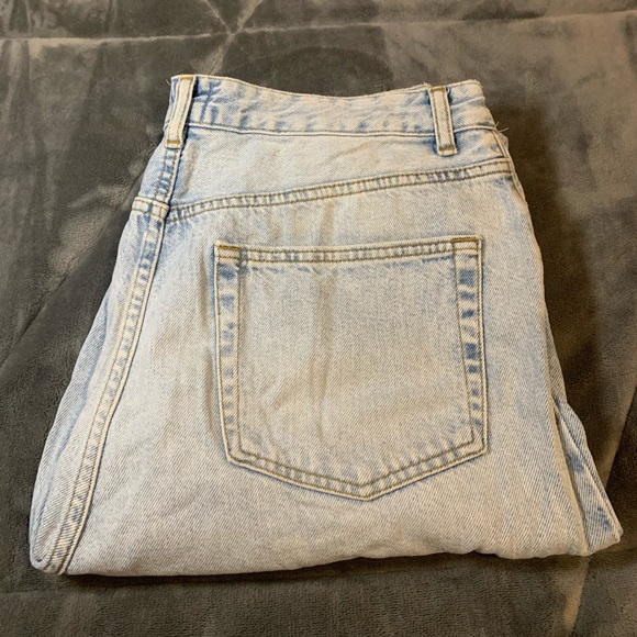 BDG Mom Jeans - Picture 1 of 2